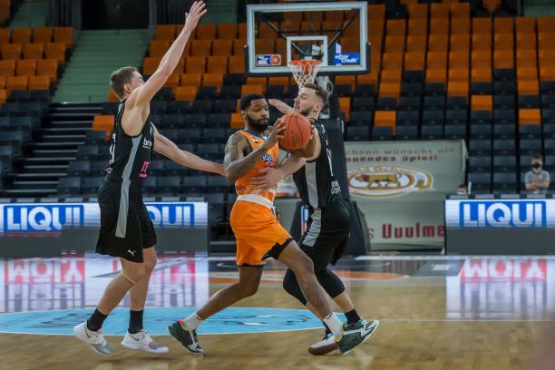 莱夫斯基一 莱夫斯基一