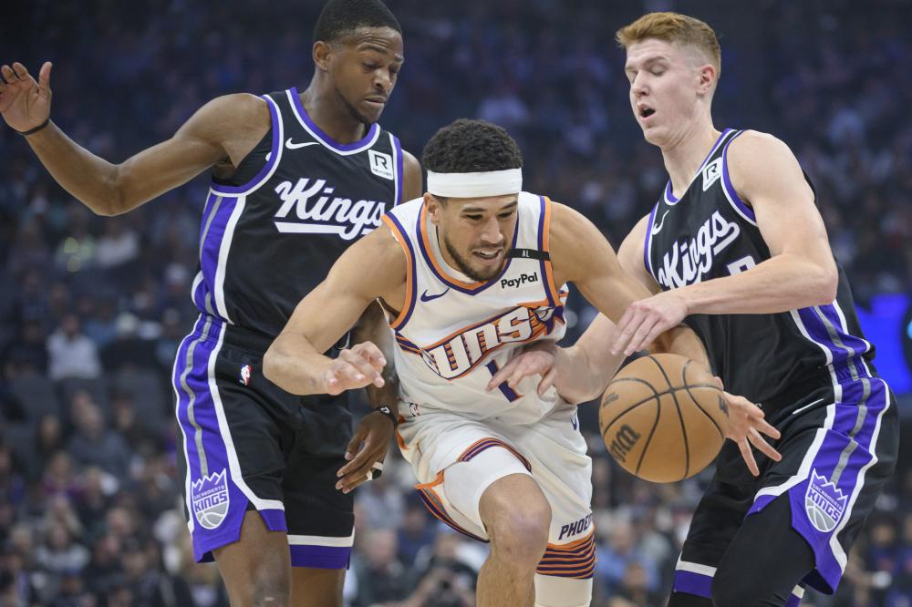 在进攻端 在进攻端