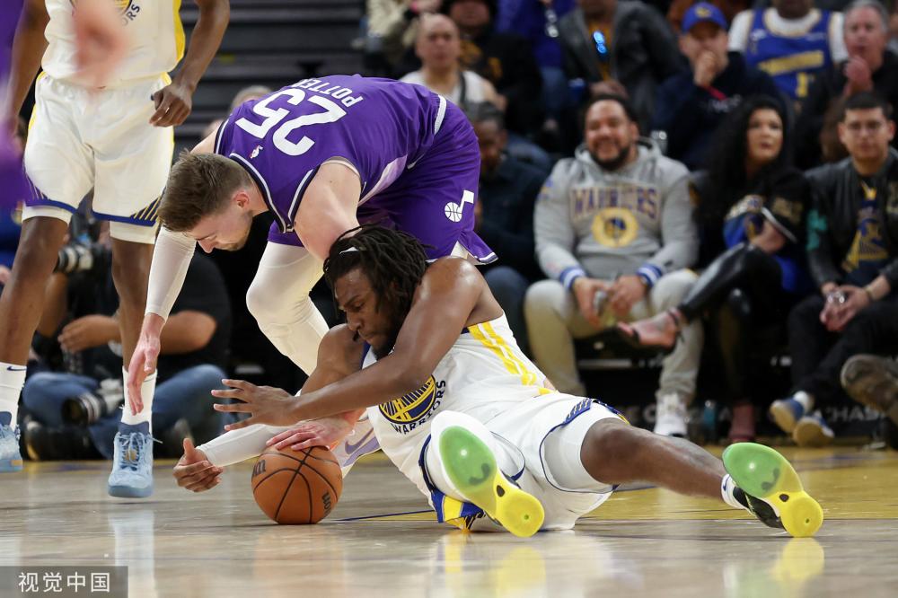 后者一脚低 后者一脚低